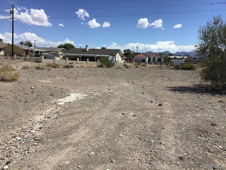 2nd image of 2525 Valley Vis