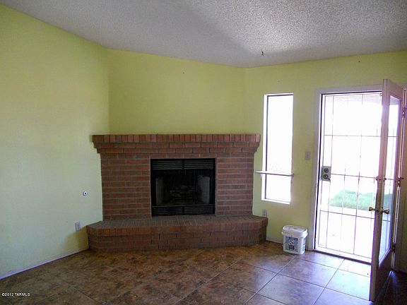 3rd image of 9661 N Vendone Ave