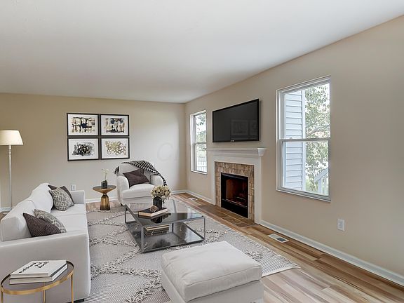2nd image of 5410 Meadow Grove Dr