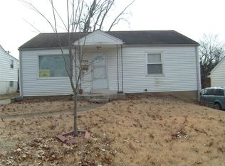 9530 Echo Ln, Saint Louis, MO 63114