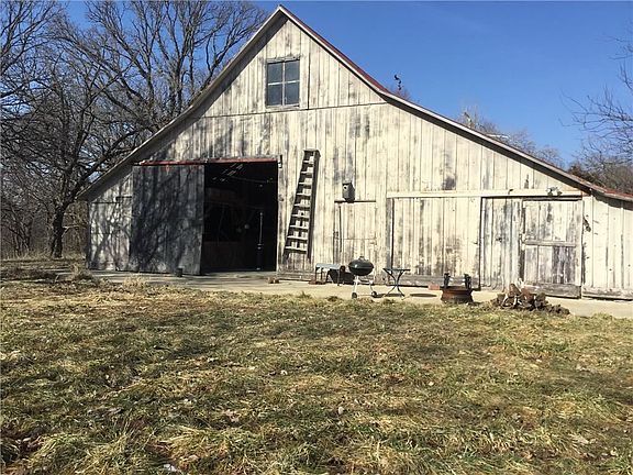 2nd image of 39585 W 151st St