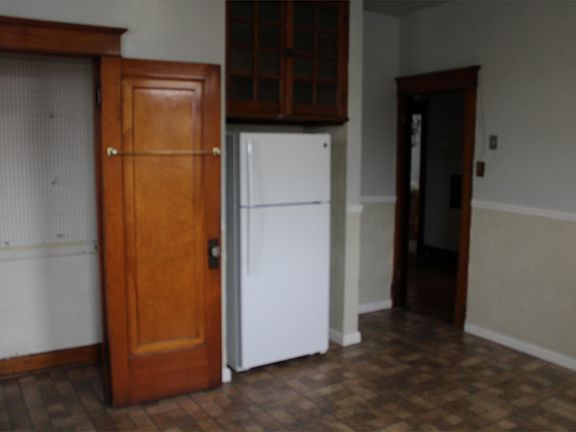 3rd image of 4110 S Grand Blvd #A
