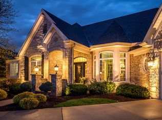 609 Legend Hill Ct, Saint Charles, MO 63304