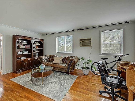 3rd image of 245-49 76th Ave #B