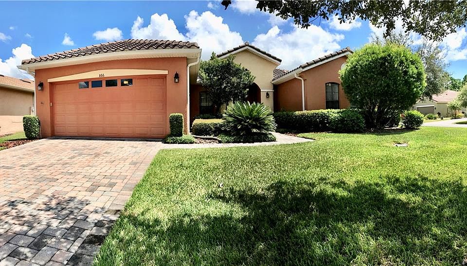1st image of 866 Barcelona Dr