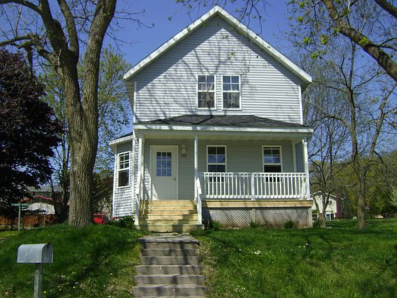 5th image of 126 N Park Pl