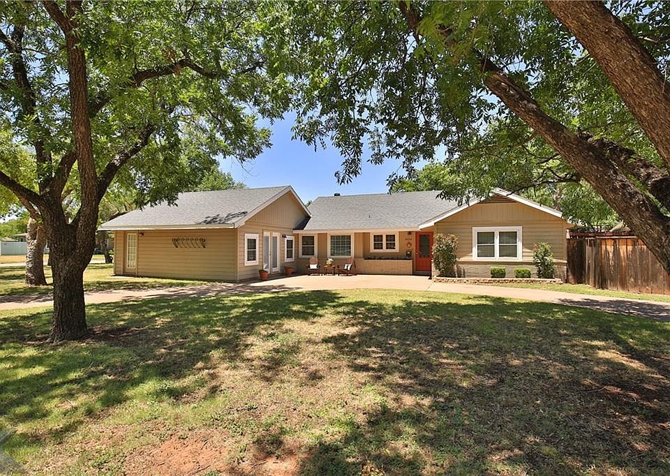 1st image of 4134 Waldemar St