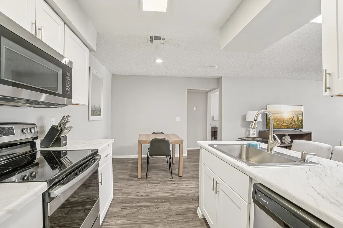 Building Photo - Enclave at Paradise Valley