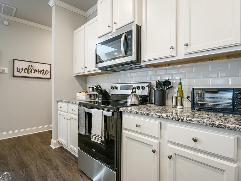 2059 Pinnacle Walk Dr — Photo 9