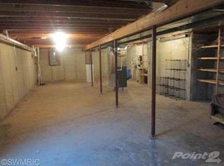 2321 Daniel St, Niles, MI 49120