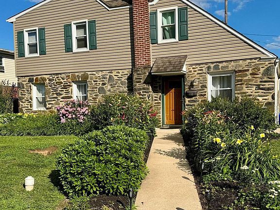 2nd image of 732 Cricket Ln