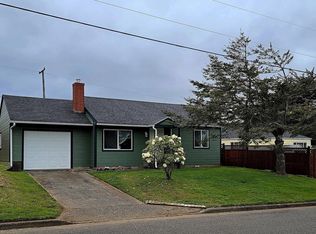 923 Pacific Ave, Coos Bay, OR 97420