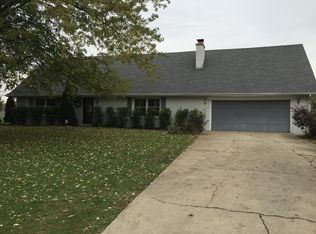950 Mary Lee Dr, New Castle, IN