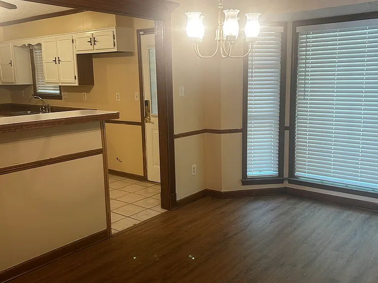500 Bedlington Dr — Photo 9