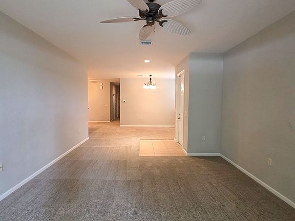 5th image of 2565 Langrove Ln SW