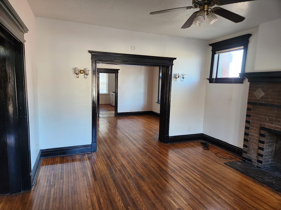 1st image of 2754 Keokuk St Floor 1
