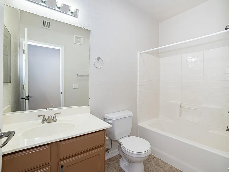 3558 W 22nd Pl #A — Photo 21