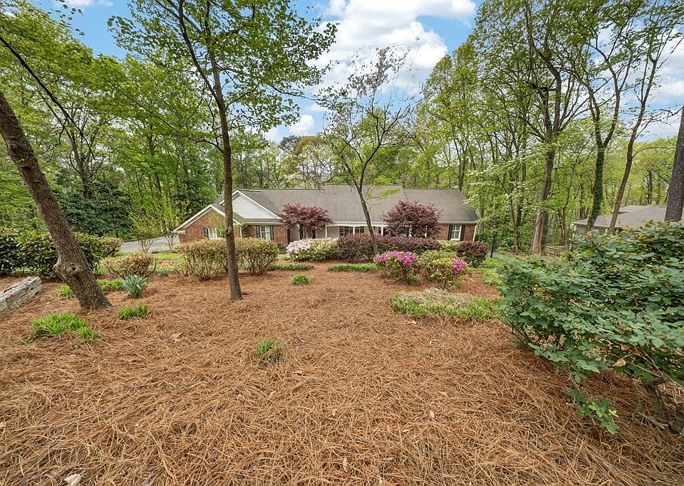 1st image of 105 N Rainsong Rd