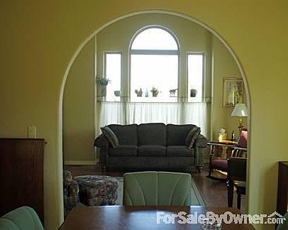 The Living Sanctuary
						:
						Soft and full of light, relax and enjoy some peace and quiet.
