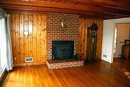 3rd image of 795 Skycoe Dr