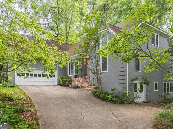 363 Wilcrest Dr, Lawrenceville, GA 30044