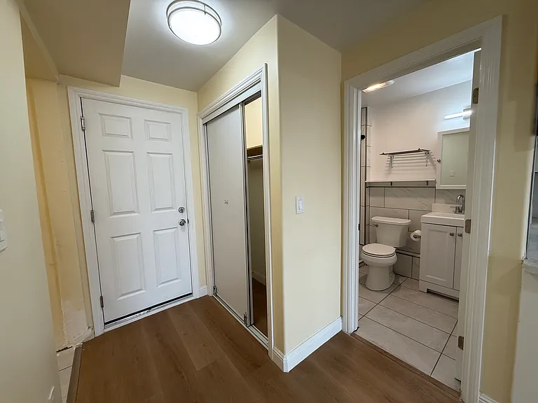 279 Minerva St #2 — Photo 3
