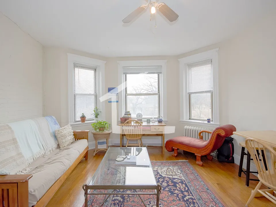 61 Park Dr #A1