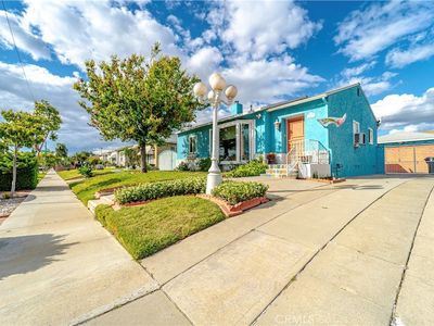 6039 Bartmus St, Commerce, CA, 90040