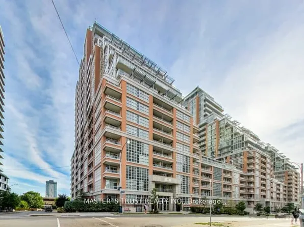 65 Liberty St #1008, Toronto, ON M6K 1Y4