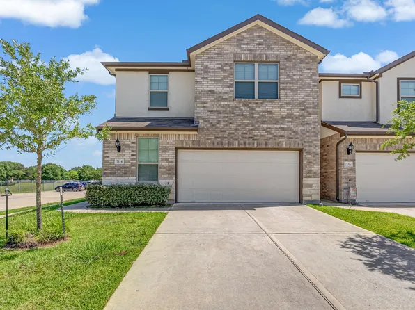 7114 Elgin St, Pearland, TX 77584