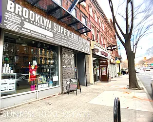 Rented by Sunrise Real Estate