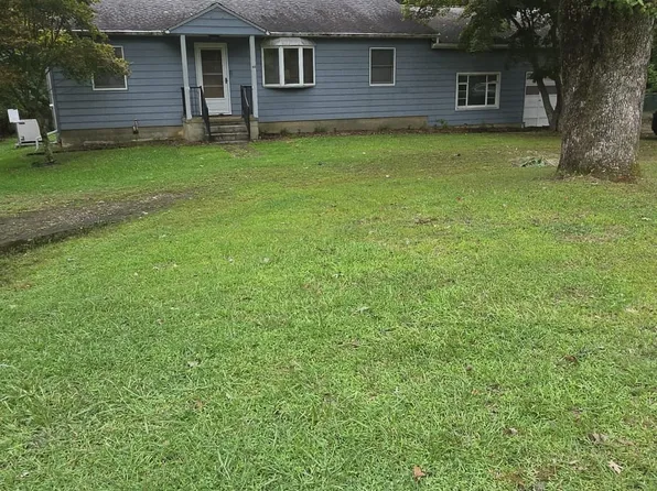 44 N Hope Chapel Rd, Jackson, NJ 08527