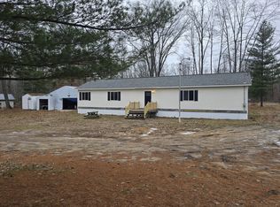 6841 E Gladwin Rd, Harrison, MI 48625