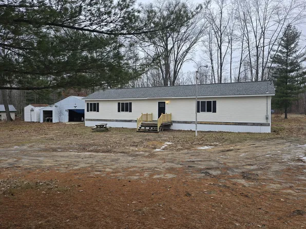 6841 E Gladwin Rd, Harrison, MI 48625