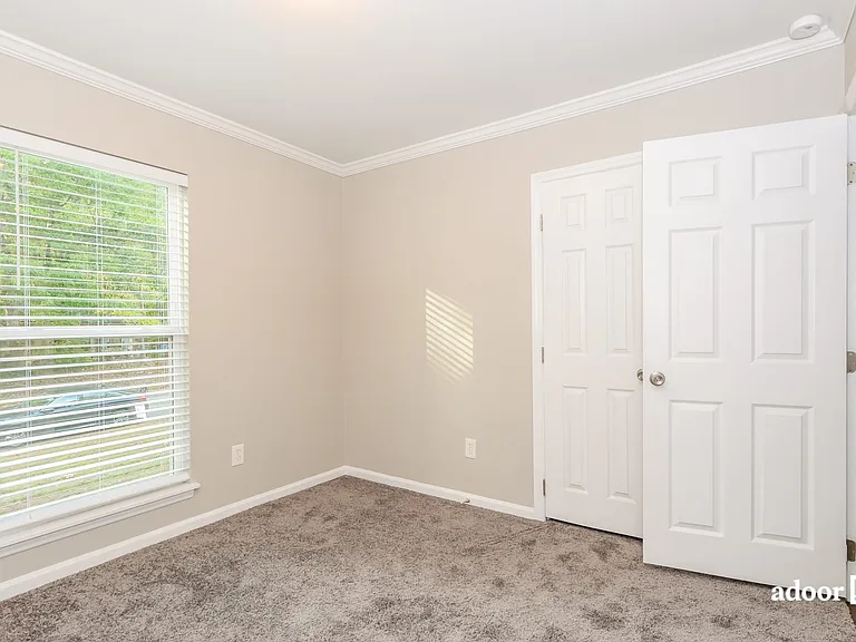 7206 Lancashire Dr #7 — Photo 9