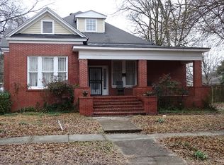 509 Crockett Ave, Greenwood, MS 38930