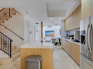 4867 Ponce De Leon Blvd #A, Coral Gables, FL 33146
