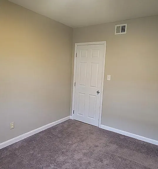 419 Bethune Dr — Photo 11