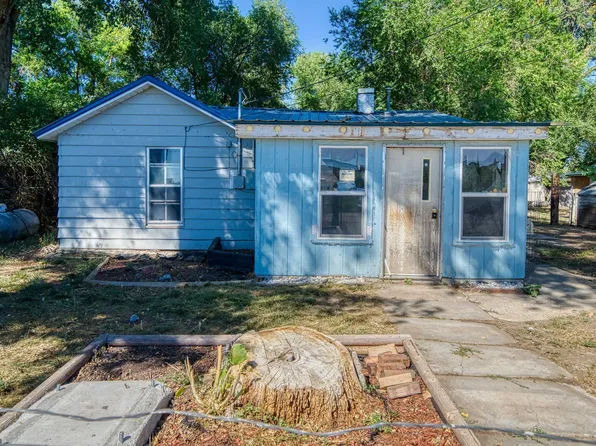 1517 School St, Clearmont, WY 82835