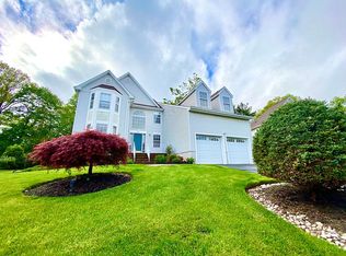 21 Traveller Way, Scotch Plains, NJ 07076