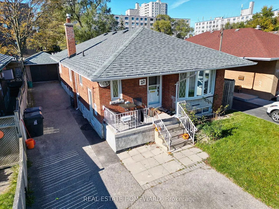 22 Amberley Dr #2