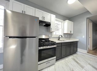 237 S 7th St #1R, Newark, NJ 07103