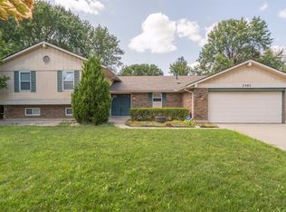 2461 Clubside Dr, Dayton, OH 45431