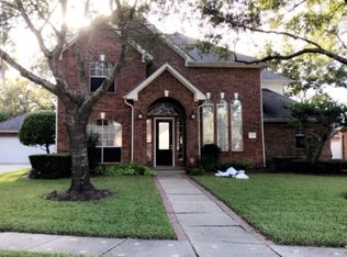 351 Creekside Dr, League City, TX 77573