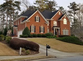 6030 Tangletree Dr, Roswell, GA