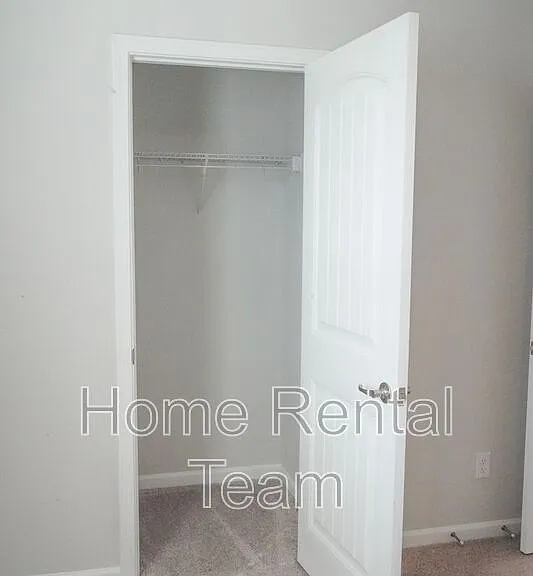 142 Brookline Dr — Photo 31