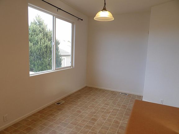 5th image of 2258 Falkirk Dr
