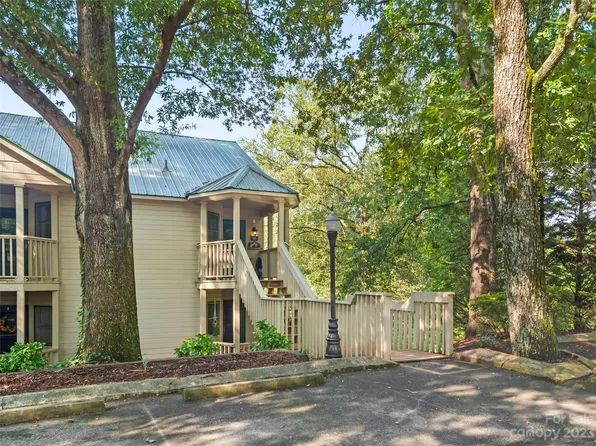 160 Whitney Blvd Unit 33, Lake Lure, NC 28746
