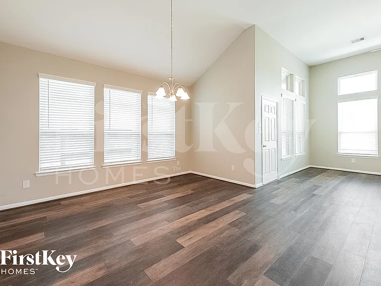 12524 Jetty Cove Dr — Photo 5