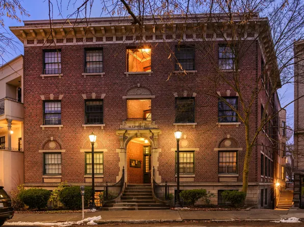 1227 W Riverside Ave #B, Spokane, WA 99201